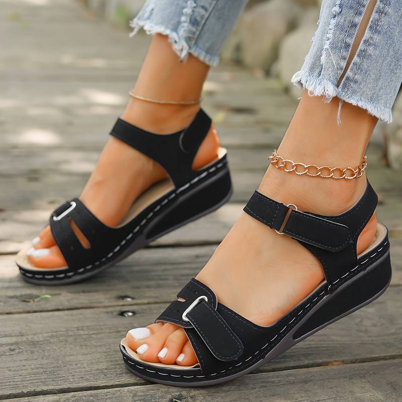 Alfreda Orthopedic Sandal | Tepsi