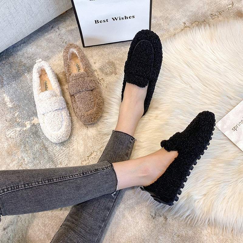 Arielle Plush Moccasins With Non-Slip Sole | Tepsi